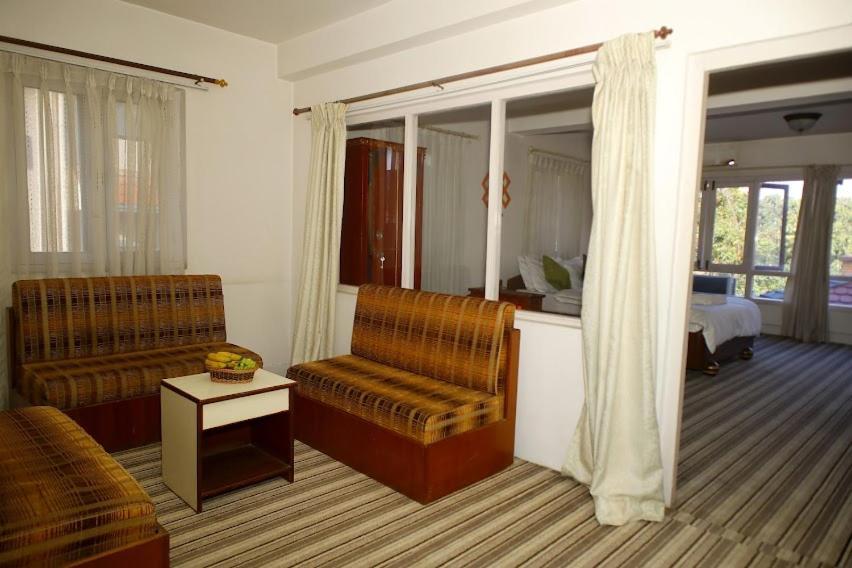 Bouddha Green Hotel Catmandu Exterior foto