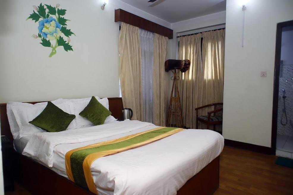 Bouddha Green Hotel Catmandu Exterior foto